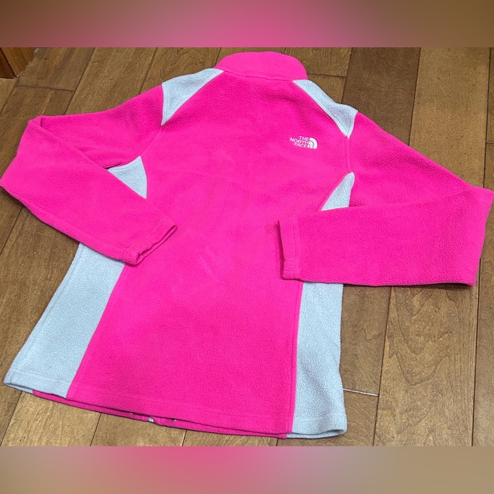 🏔️The North Face Fuchsia and Gray Fleece Jacket Medium GUC - Picture 10 of 10